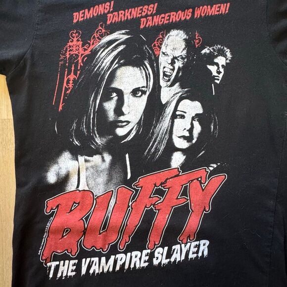 Buffy The Vampire Slayer Women’s Cut Black Shirt Size Small Y2K Goth Retro TV - Picture 2 of 4
